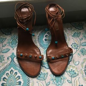 Gorgeous Nine West Leather Sandals